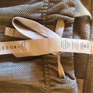 lululemon pearl grey herringbone pants 10